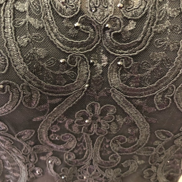 Black lace top Size 7 by B. Smart sleeveless - Picture 5 of 12